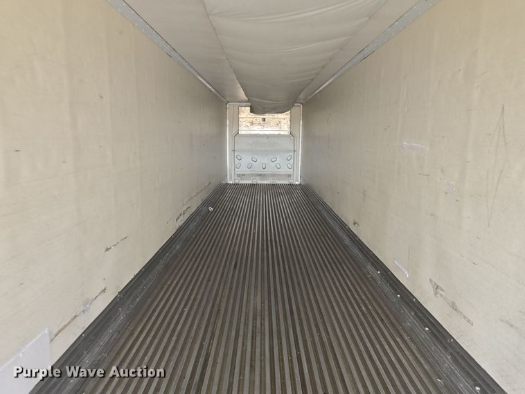 image for item EE7905 2003 Great Dane dry van trailer