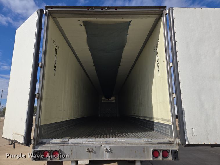 image for item EE7906 2008 Utility dry van trailer