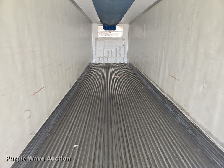 image for item EE7906 2008 Utility dry van trailer