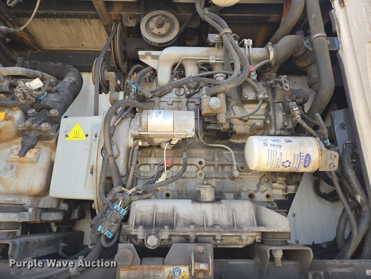 image for item EE7906 2008 Utility dry van trailer