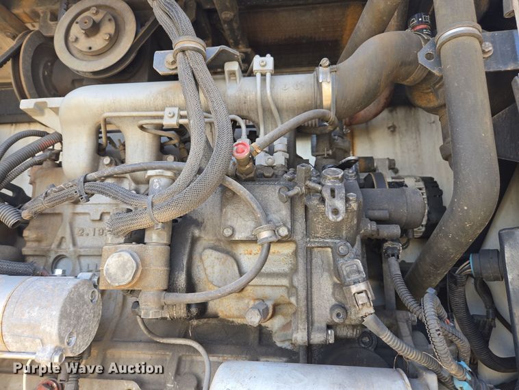 image for item EE7906 2008 Utility dry van trailer