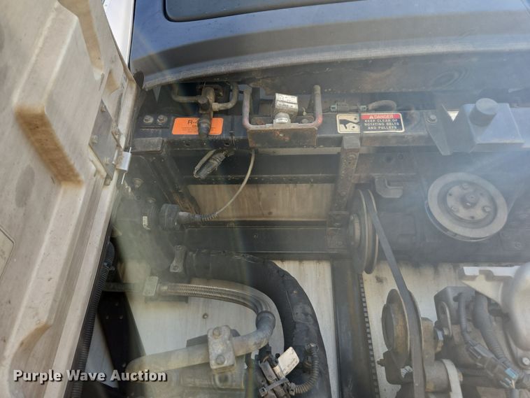 image for item EE7906 2008 Utility dry van trailer