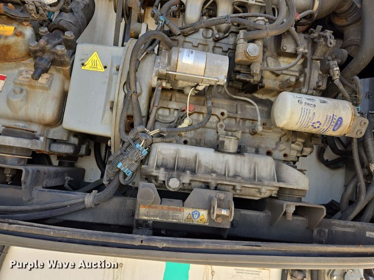 image for item EE7906 2008 Utility dry van trailer