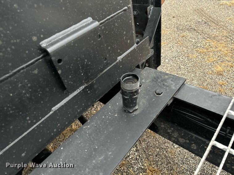 image for item EG6977 1999 Mack CH613 semi truck