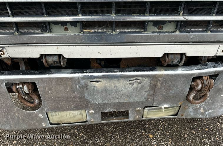 image for item EG6977 1999 Mack CH613 semi truck