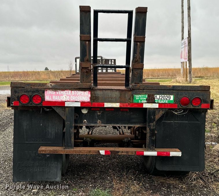 image for item EG6978 1984 Schnure flatbed trailer