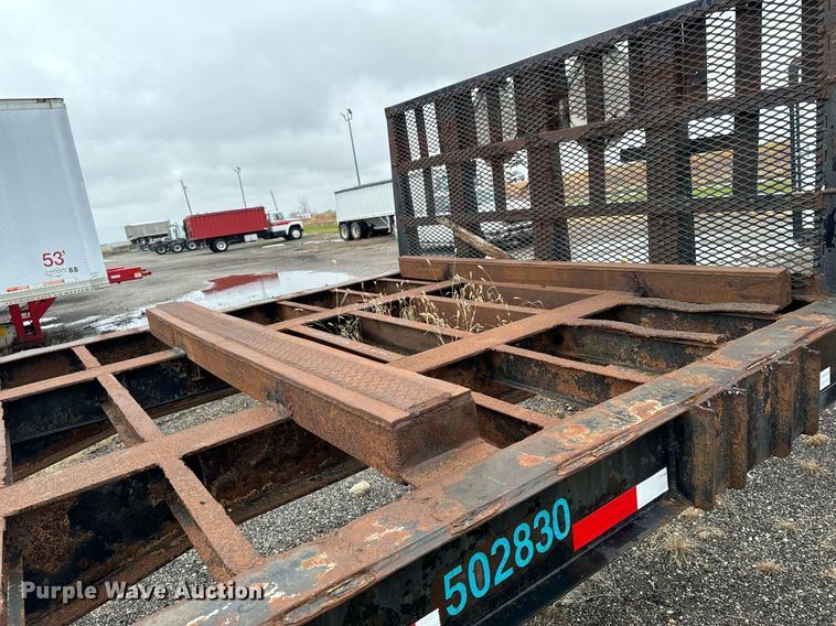image for item EG6978 1984 Schnure flatbed trailer