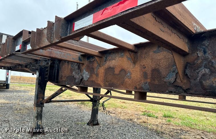 image for item EG6978 1984 Schnure flatbed trailer