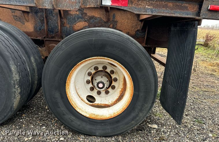 image for item EG6978 1984 Schnure flatbed trailer