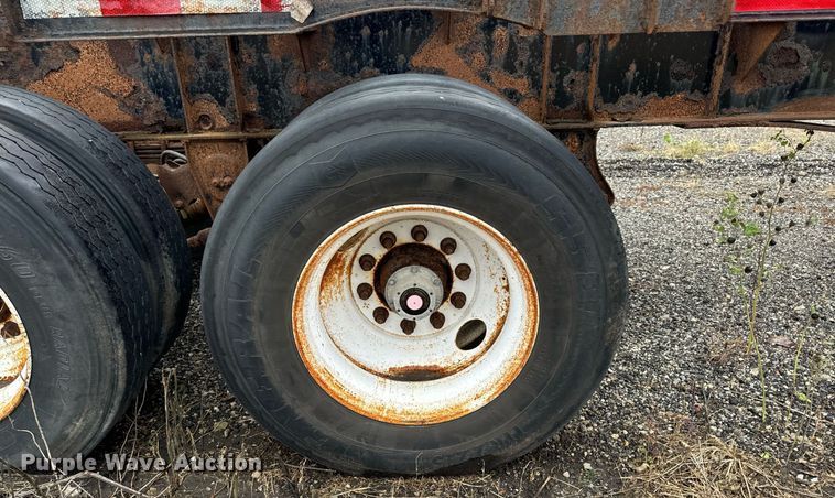 image for item EG6978 1984 Schnure flatbed trailer