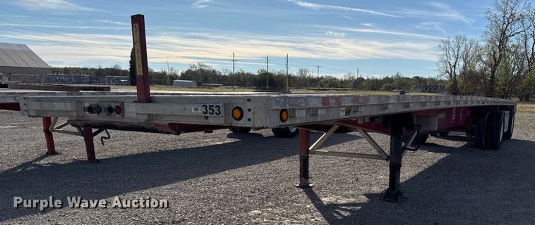 image for item EG7875 2012 Wilson CF1080 flatbed trailer