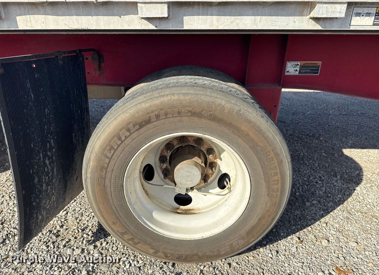 image for item EG7875 2012 Wilson CF1080 flatbed trailer