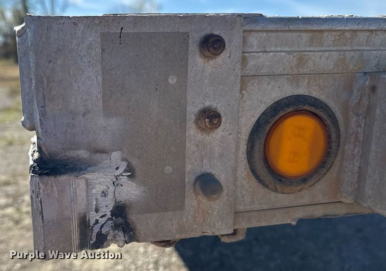 image for item EG7879 2012 Wilson CF1080 flatbed trailer