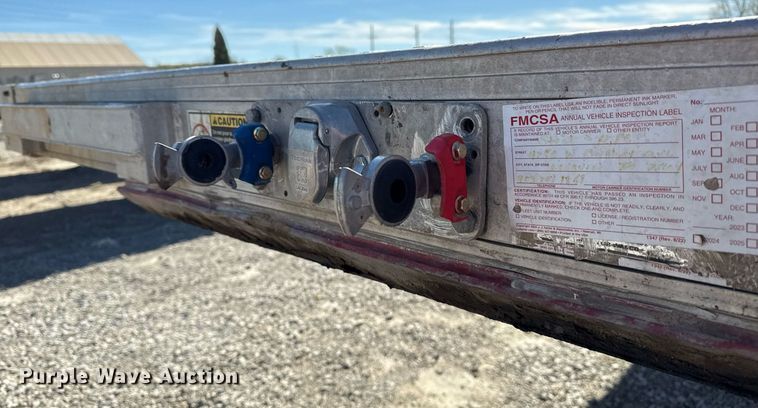 image for item EG7879 2012 Wilson CF1080 flatbed trailer