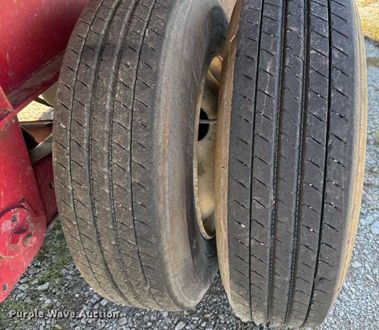 image for item EG7879 2012 Wilson CF1080 flatbed trailer