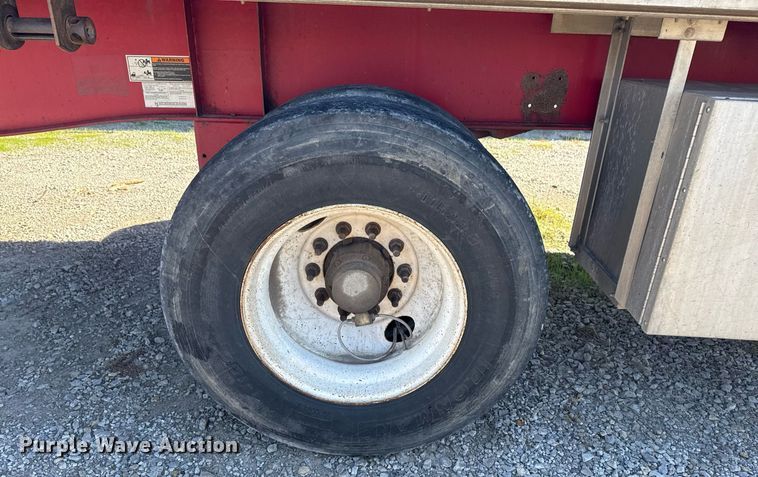 image for item EG7880 2012 Wilson CF1080 flatbed trailer