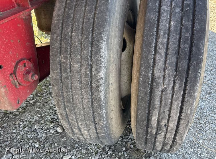 image for item EG7880 2012 Wilson CF1080 flatbed trailer