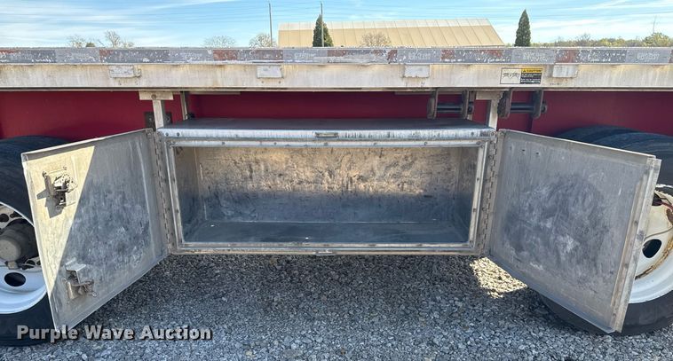 image for item EG7881 2012 Wilson CF1080 flatbed trailer