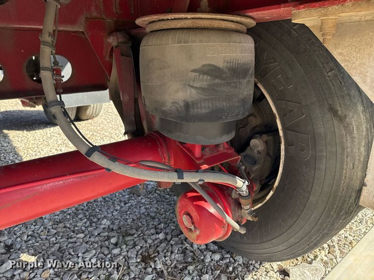 image for item EG7881 2012 Wilson CF1080 flatbed trailer