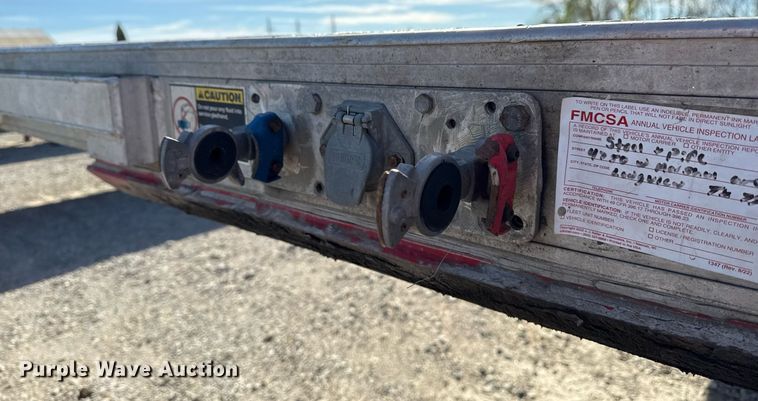 image for item EG7882 2012 Wilson CF1080 flatbed trailer