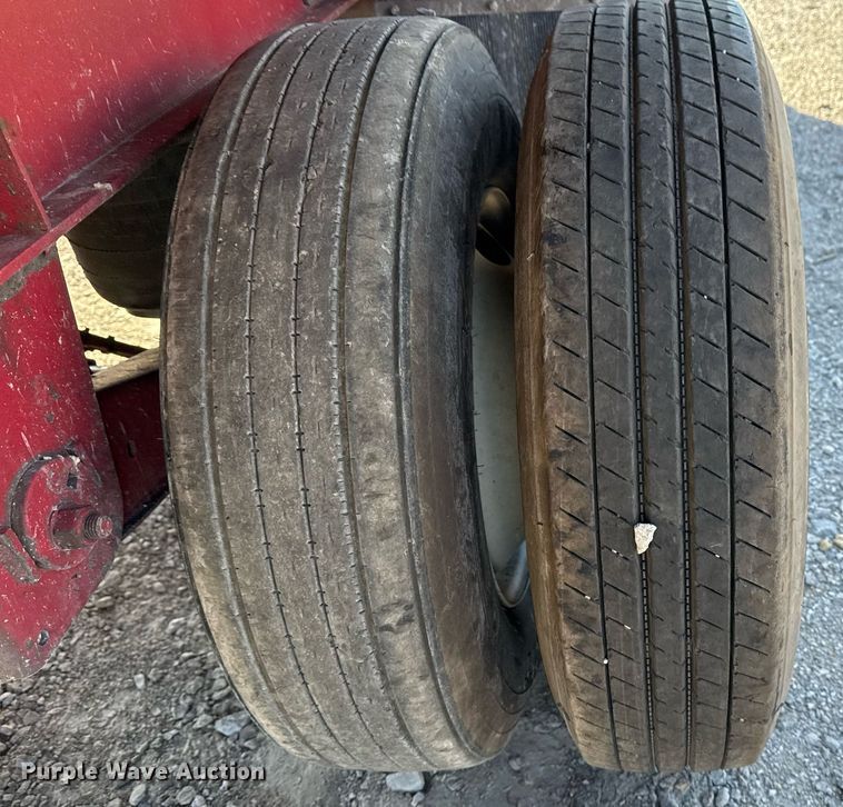 image for item EG7882 2012 Wilson CF1080 flatbed trailer