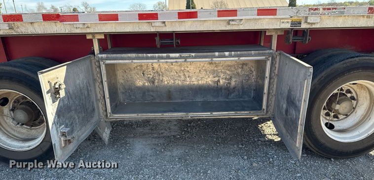 image for item EG7883 2012 Wilson CF1080 flatbed trailer