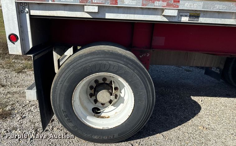 image for item EG7884 2012 Wilson CF1080 flatbed trailer