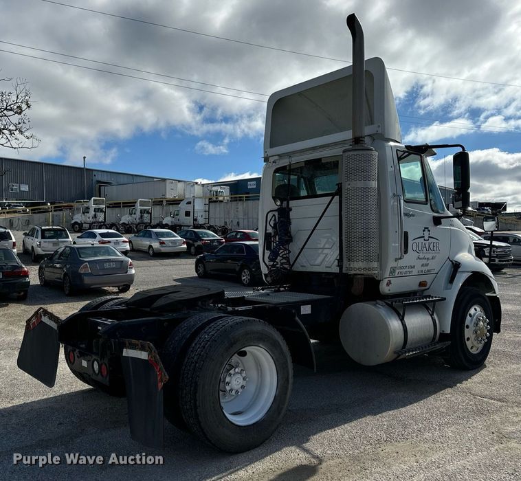 image for item EH7239 2012 International TranStar 8600 semi truck