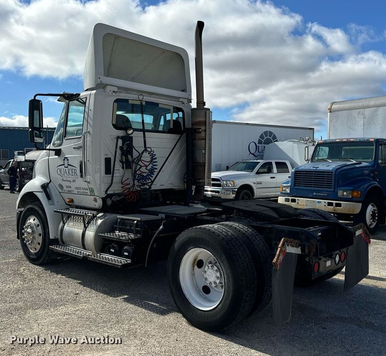 image for item EH7239 2012 International TranStar 8600 semi truck