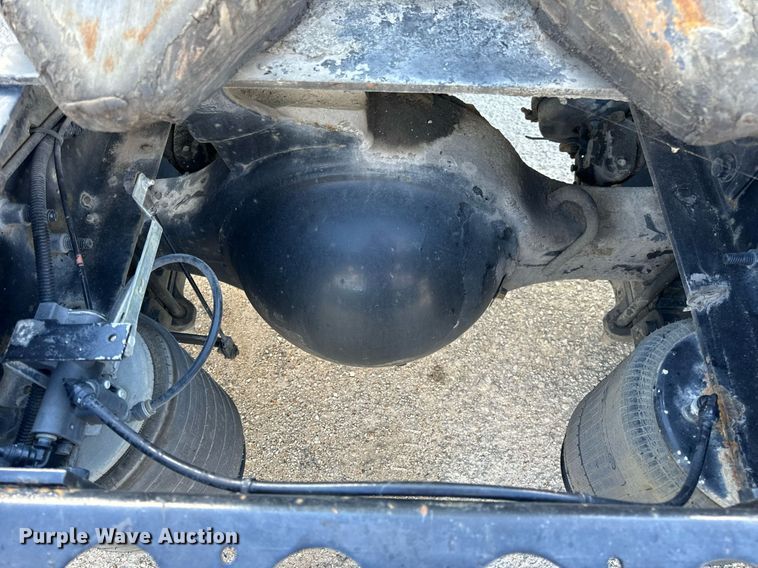 image for item EH7239 2012 International TranStar 8600 semi truck