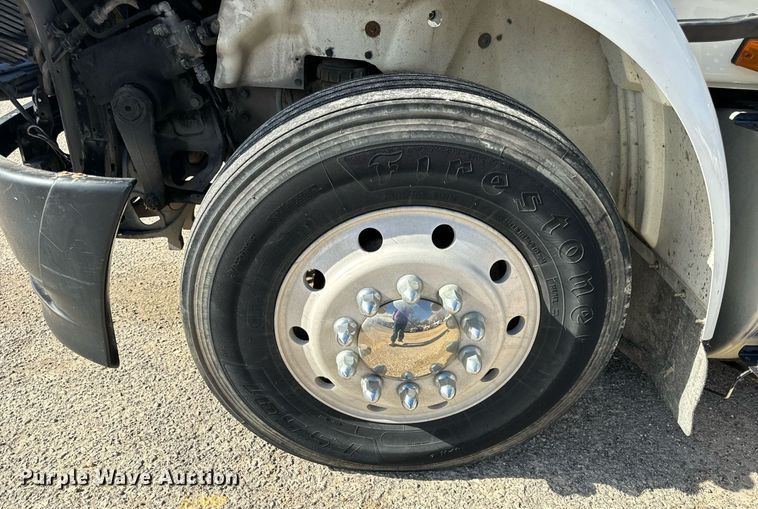 image for item EH7239 2012 International TranStar 8600 semi truck