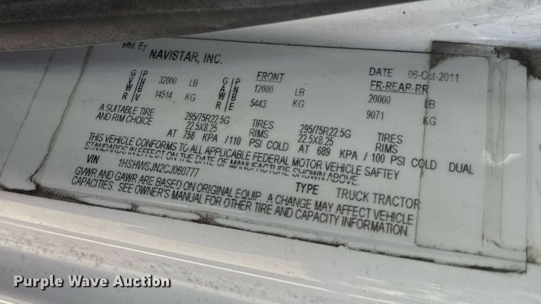 image for item EH7239 2012 International TranStar 8600 semi truck