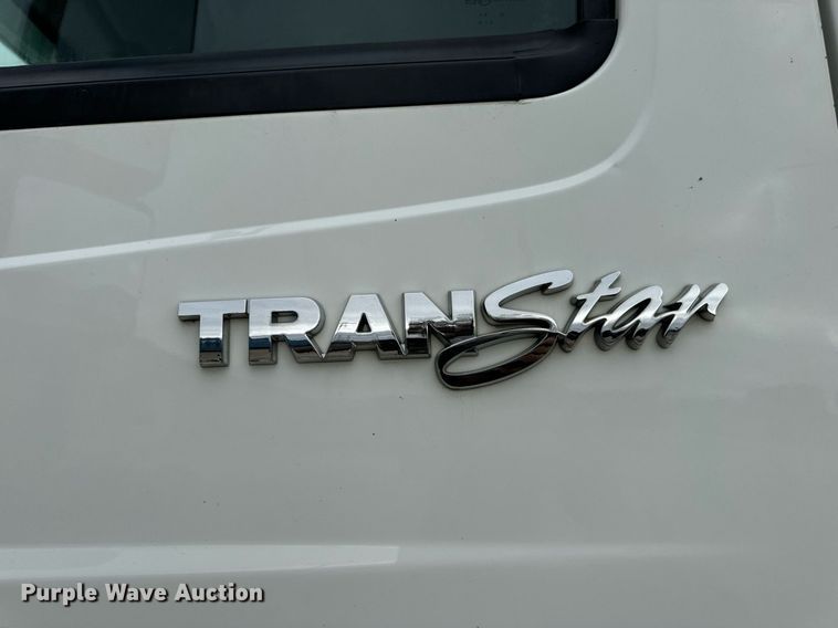 image for item EH7240 2013 International TranStar 8600 semi truck