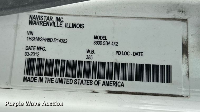 image for item EH7240 2013 International TranStar 8600 semi truck