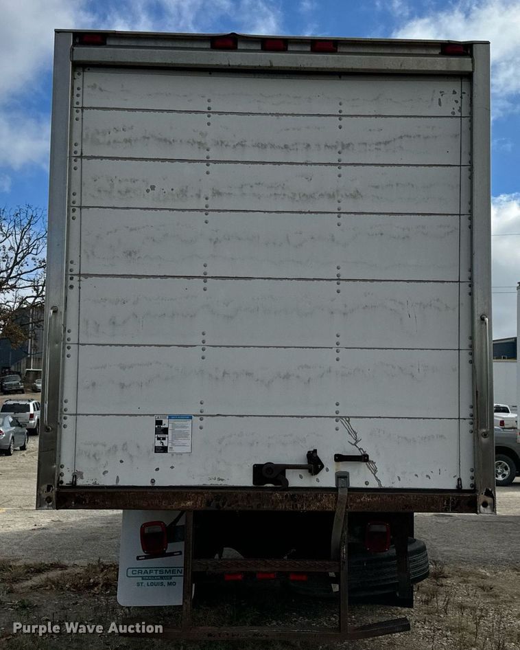 image for item EH7243 2007 International 4300 box truck