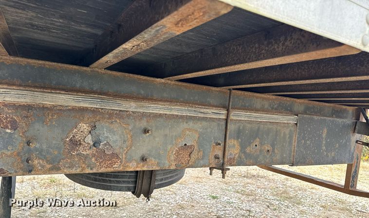 image for item EH7243 2007 International 4300 box truck