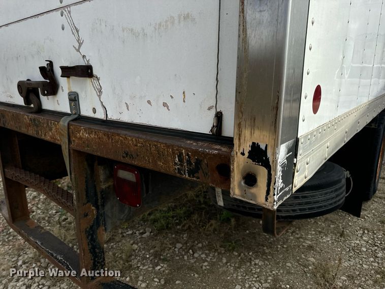 image for item EH7243 2007 International 4300 box truck