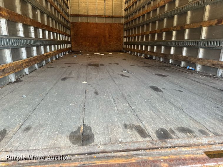 image for item EH7243 2007 International 4300 box truck