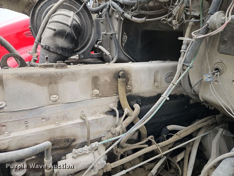 image for item EI8550 1988 Ford L9000 ready mix truck