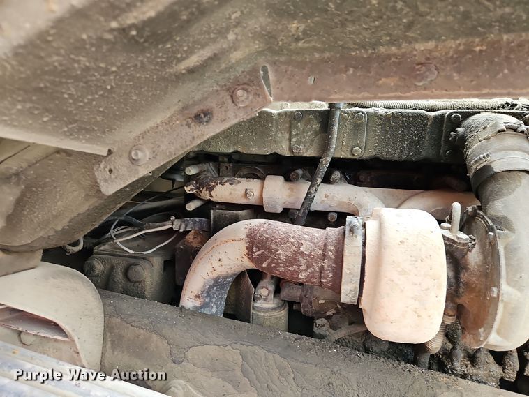 image for item EI8550 1988 Ford L9000 ready mix truck