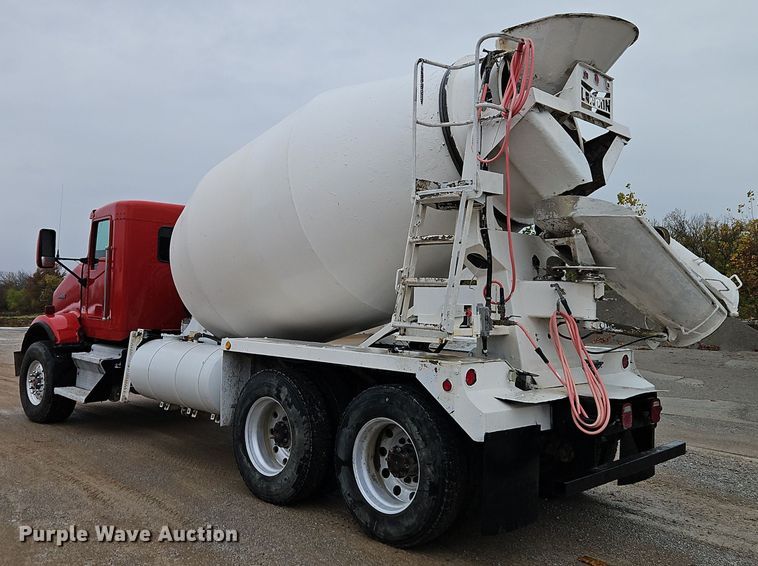 image for item EI8551 2005 Kenworth T800 ready mix truck