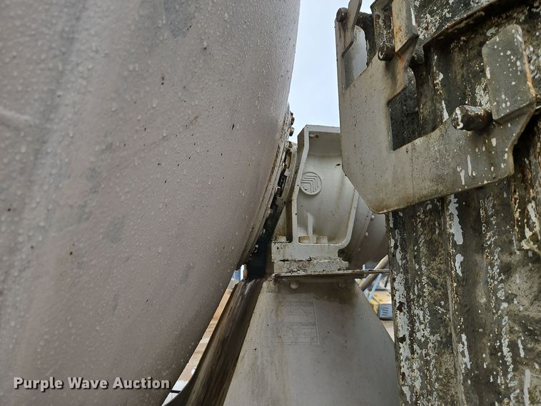 image for item EI8551 2005 Kenworth T800 ready mix truck