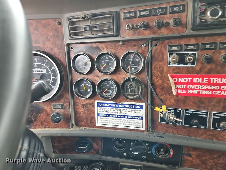 image for item EI8551 2005 Kenworth T800 ready mix truck