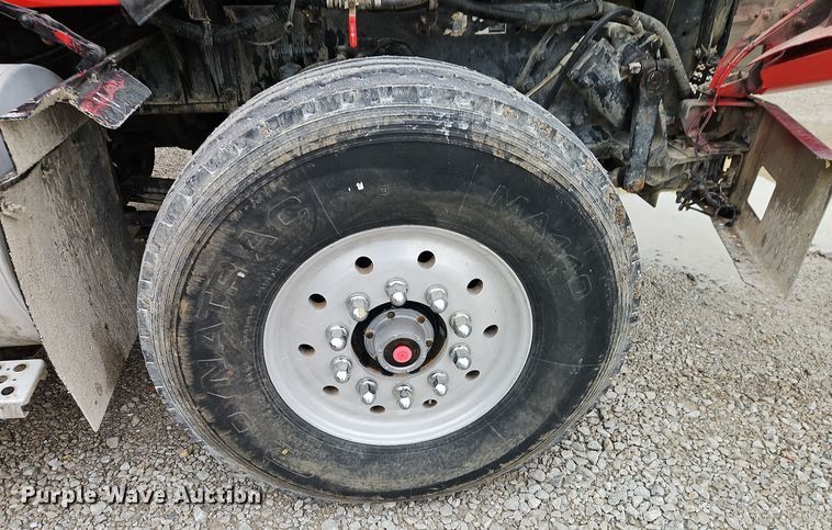 image for item EI8551 2005 Kenworth T800 ready mix truck