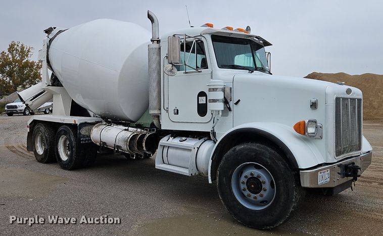 image for item EI8552 2000 Peterbilt 357 ready mix truck