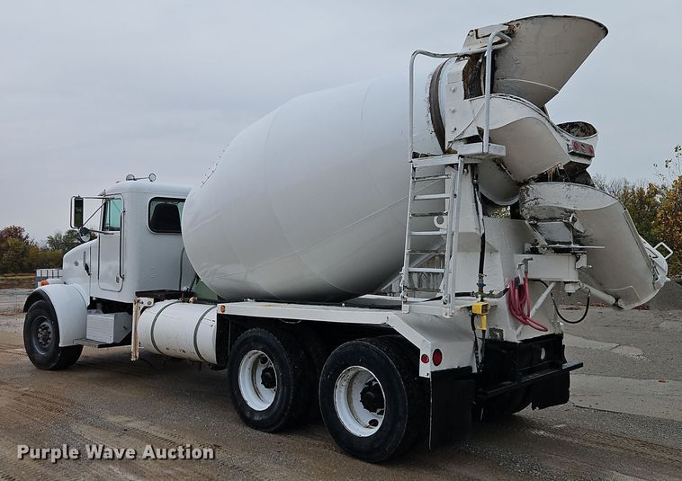 image for item EI8552 2000 Peterbilt 357 ready mix truck