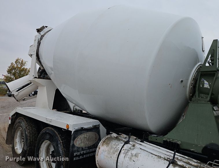 image for item EI8552 2000 Peterbilt 357 ready mix truck