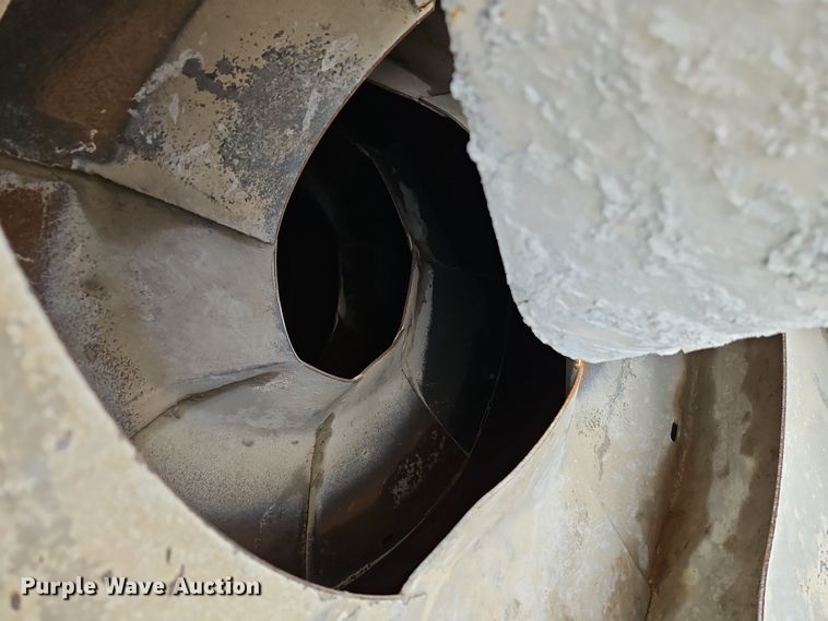 image for item EI8552 2000 Peterbilt 357 ready mix truck