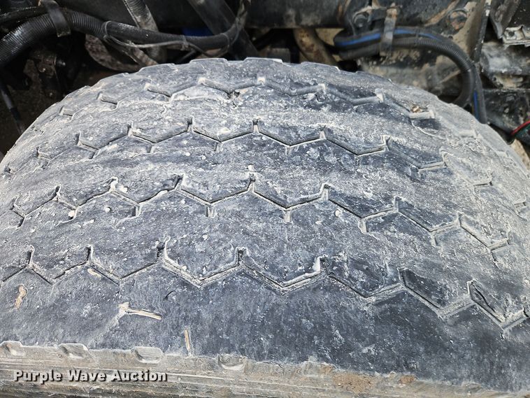 image for item EI8552 2000 Peterbilt 357 ready mix truck