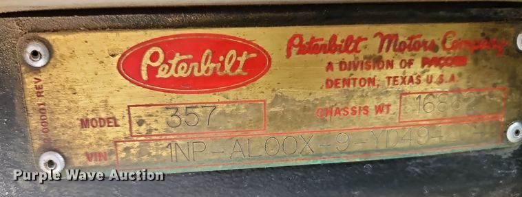 image for item EI8552 2000 Peterbilt 357 ready mix truck